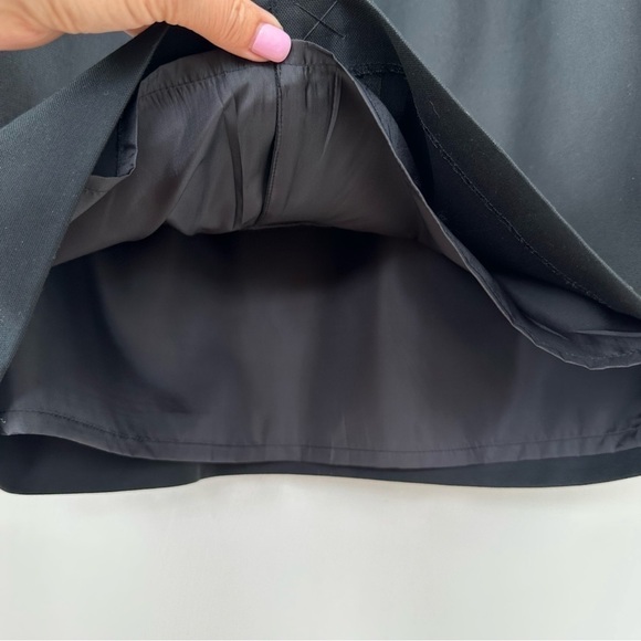 Calvin Klein mini skirt in a cotton/spandex blend, lined, NWT - Picture 9 of 13